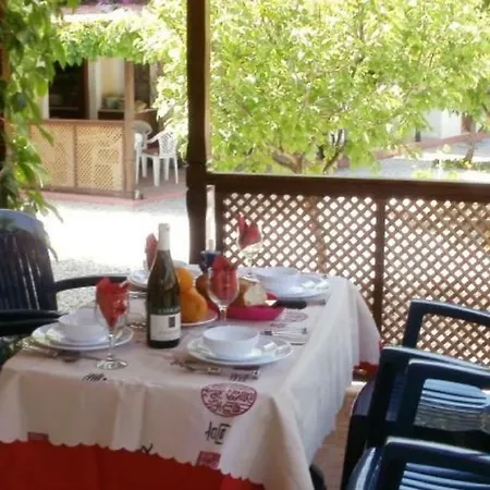 Zakkum Villas 1 Bed Apartment Fethiye
